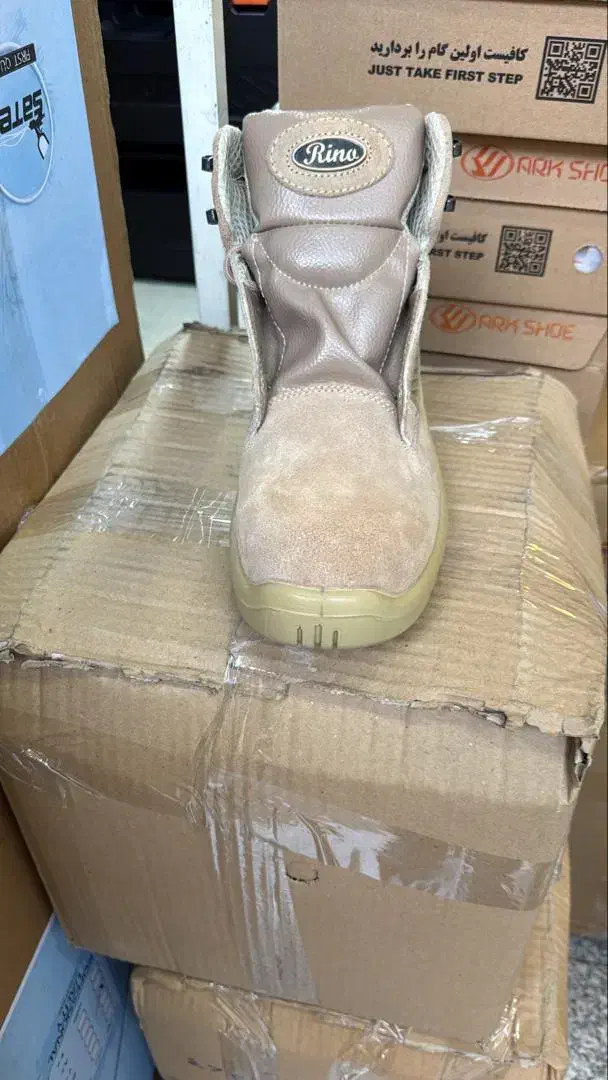 کفش|کیف، کفش، کمربند|محمدشهر, شهرک پیام (مهرالبرز)|دیوار