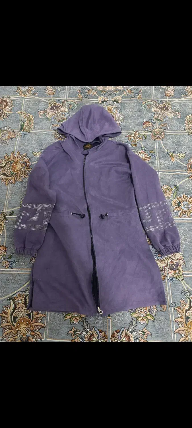 مانتو|لباس|اقبالیه, |دیوار