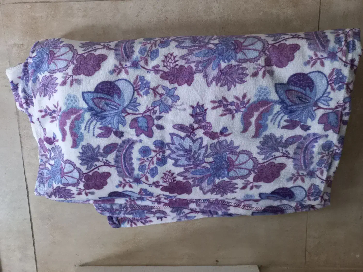 پتوژله ایی دونفره|رختخواب، بالش، پتو|رشت, نیروی دریایی|دیوار