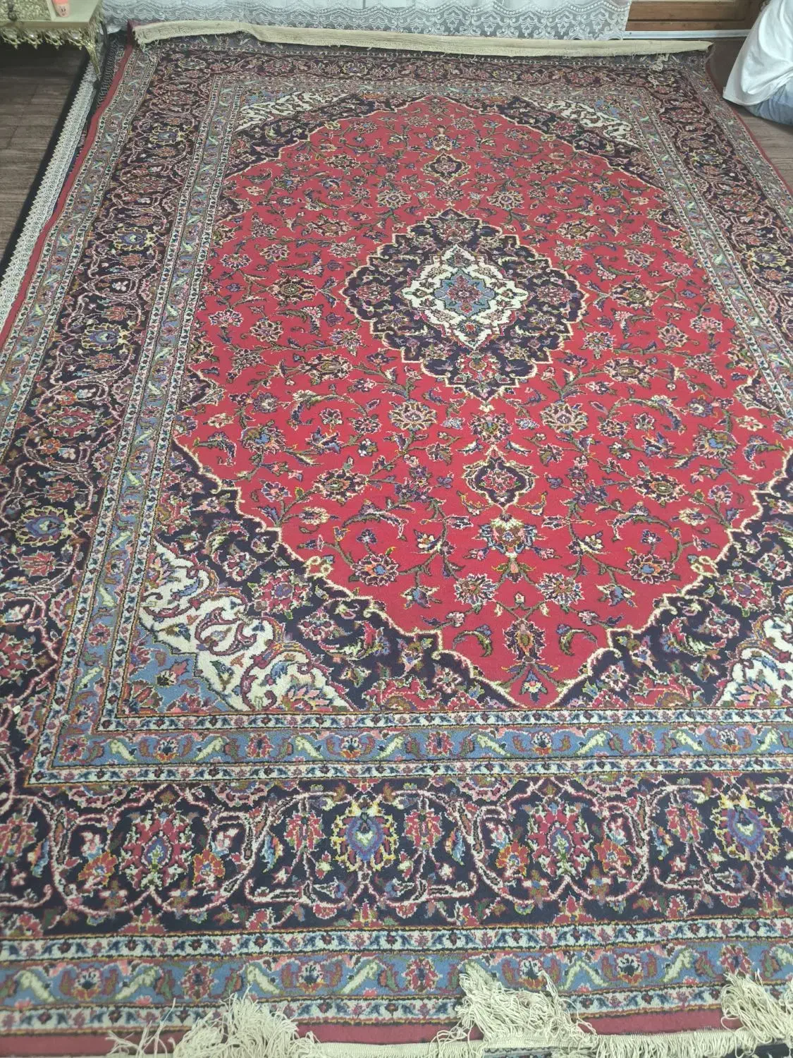 فرش دستبافت|فرش|ورامین, ورامین|دیوار