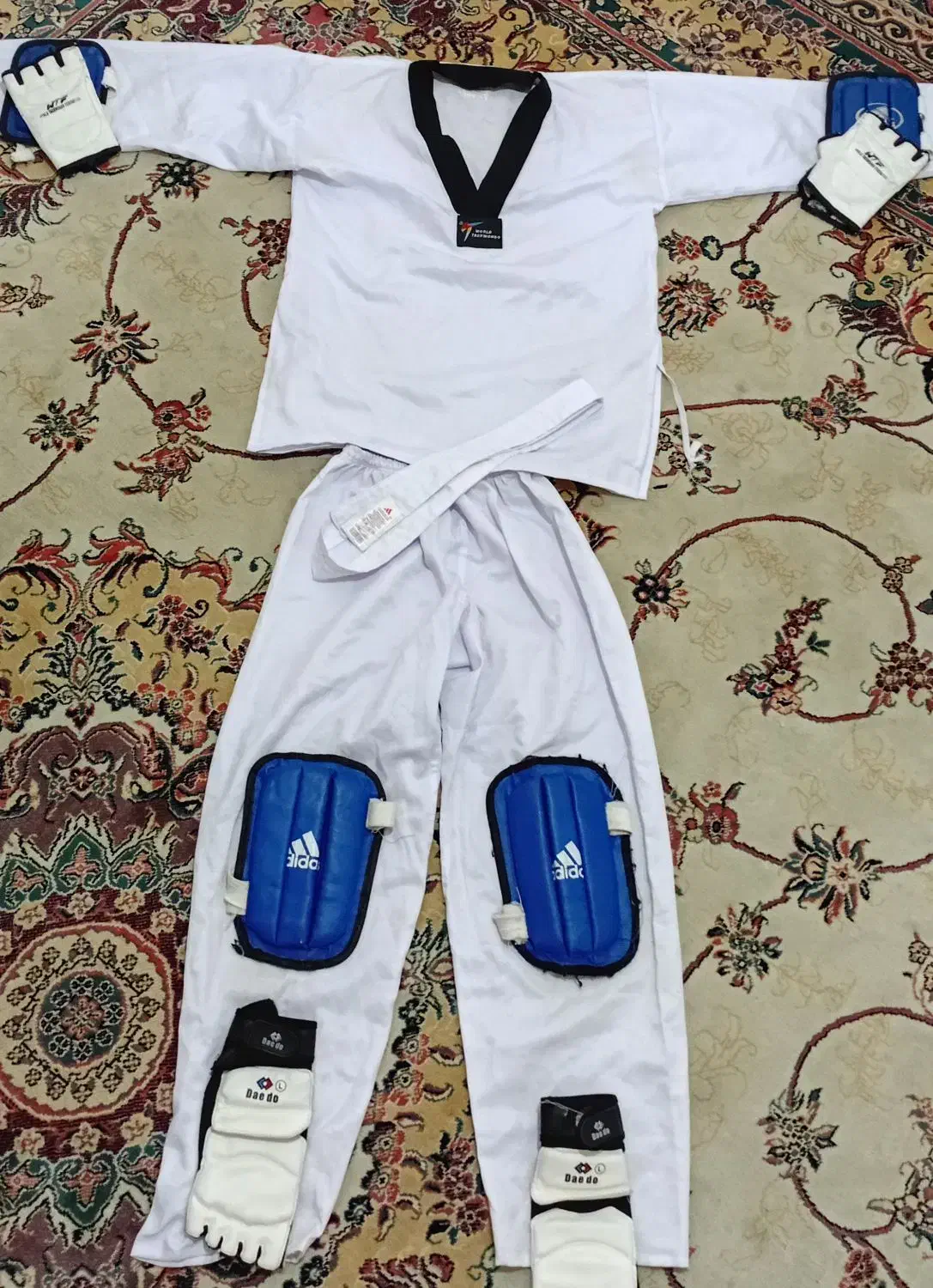 لباس وزشی تکواندو و کاراته|تجهیزات ورزشی|تربتحیدریه, اندیشه|دیوار