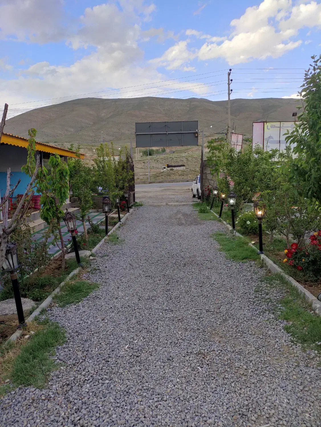 اجاره  باغچه رستوران جاده دماوند|اجارهٔ مغازه و غرفه|رودهن, |دیوار