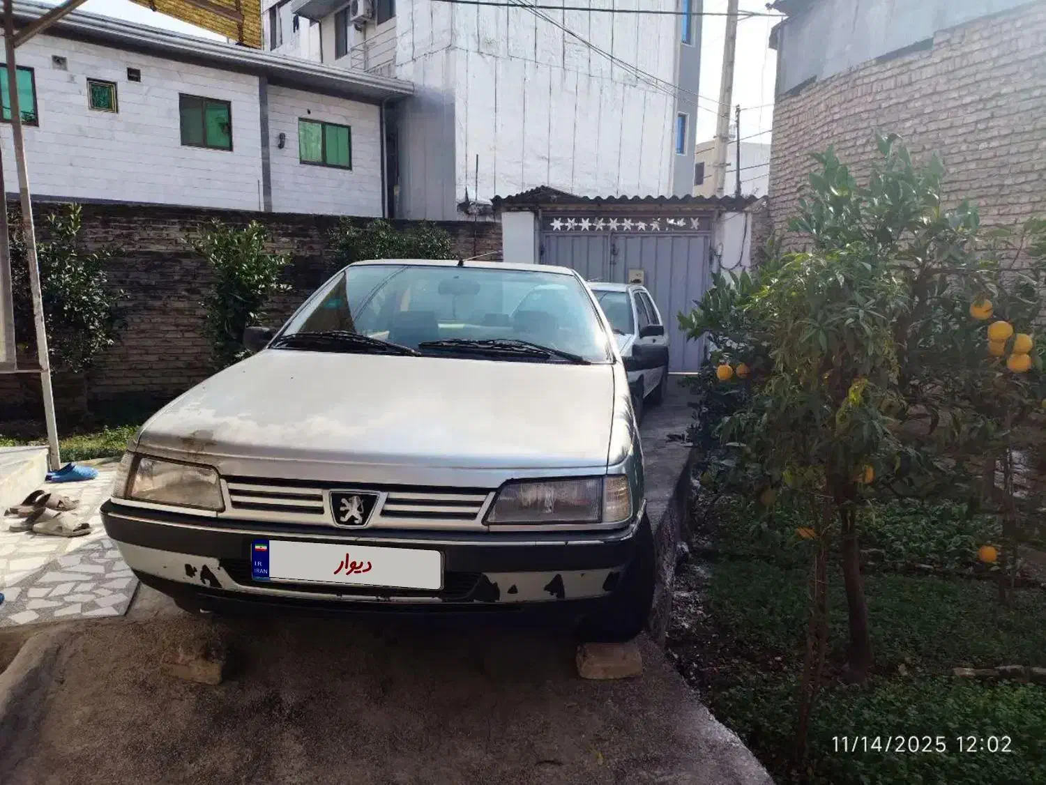 پژو 405 نقره ای دوگانه کارخانه مدل 88|خودرو سواری و وانت|قائمشهر, |دیوار