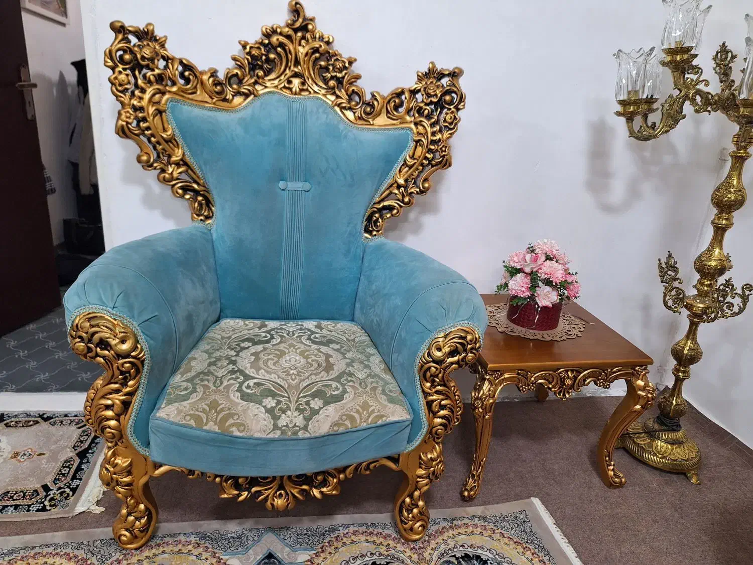 مبل سلطنتی ۹ نفره|مبلمان خانگی و میز عسلی|نسیم‌شهر, |دیوار