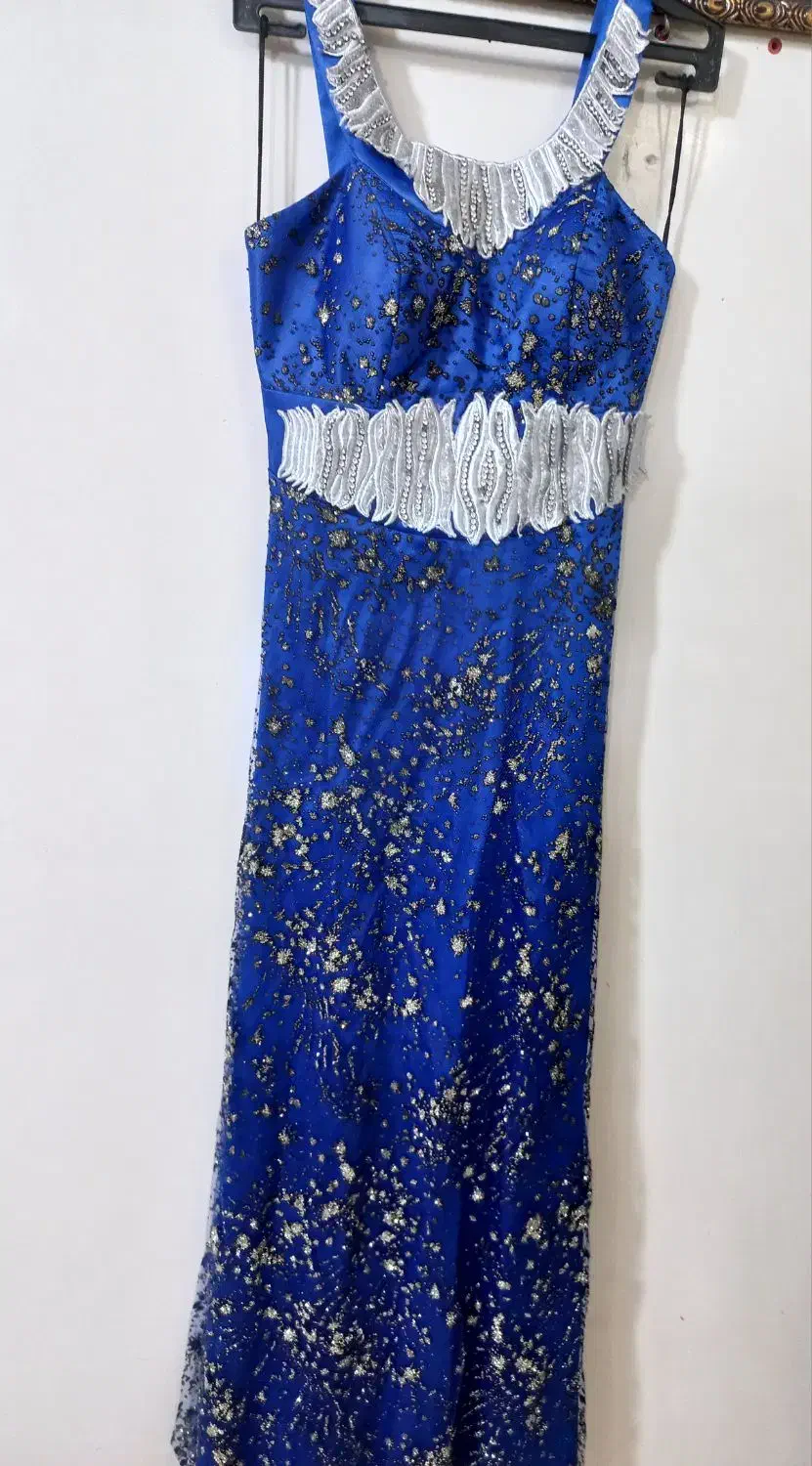 لباس مجلسی|لباس|ورامین, ورامین|دیوار