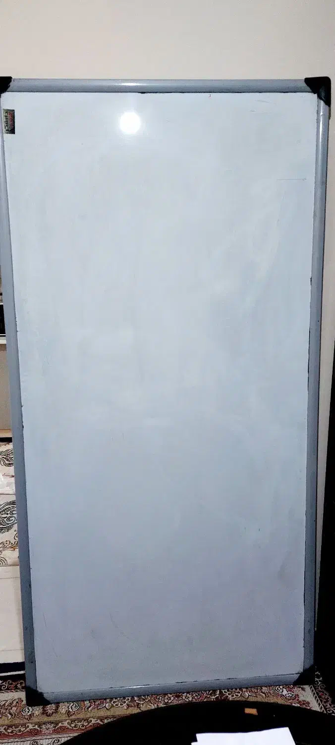 میز تحریر و وایت برد|صندلی و نیمکت|شیراز, ریاستی|دیوار