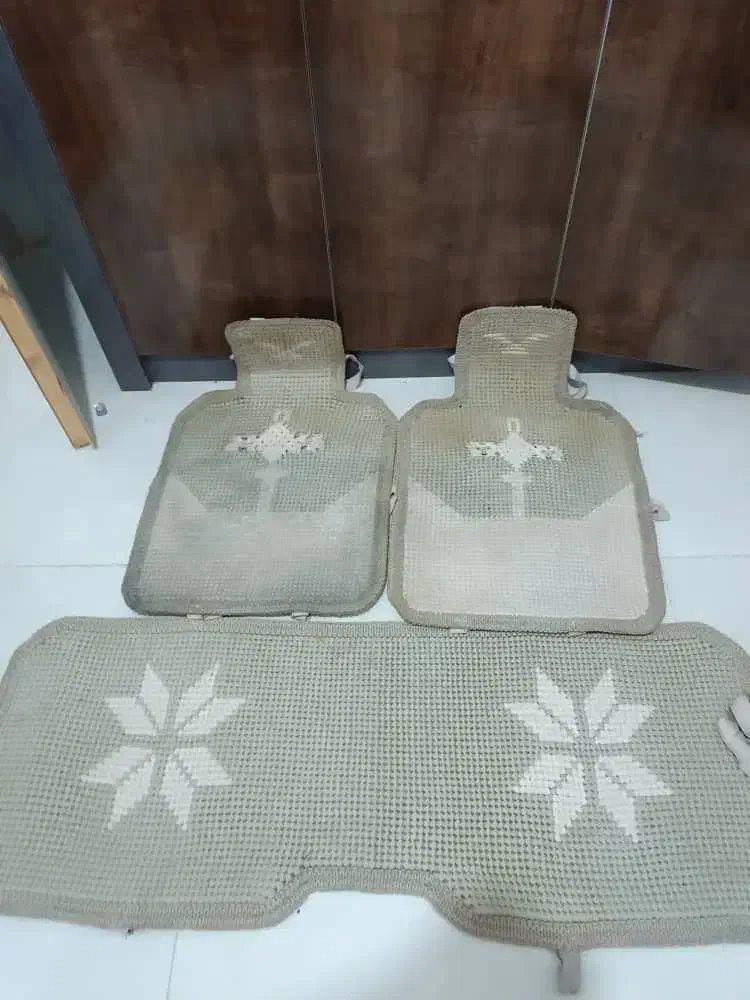 ویترین پالتویلدایی چادرماشین سنتی فرش گاو صندوق|ظروف سرو و پذیرایی|مشهد, امیر|دیوار