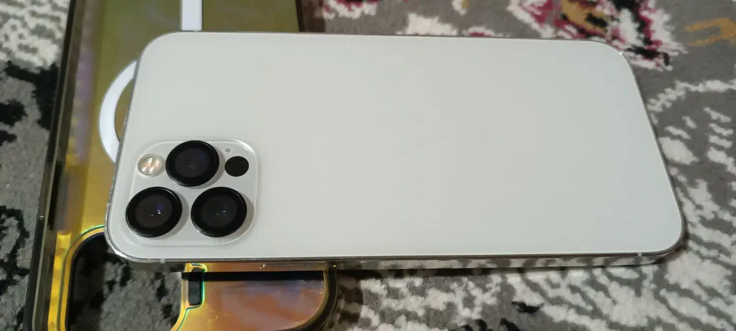 آیفون ۱۲پرو تمیز|موبایل|لامرد, |دیوار