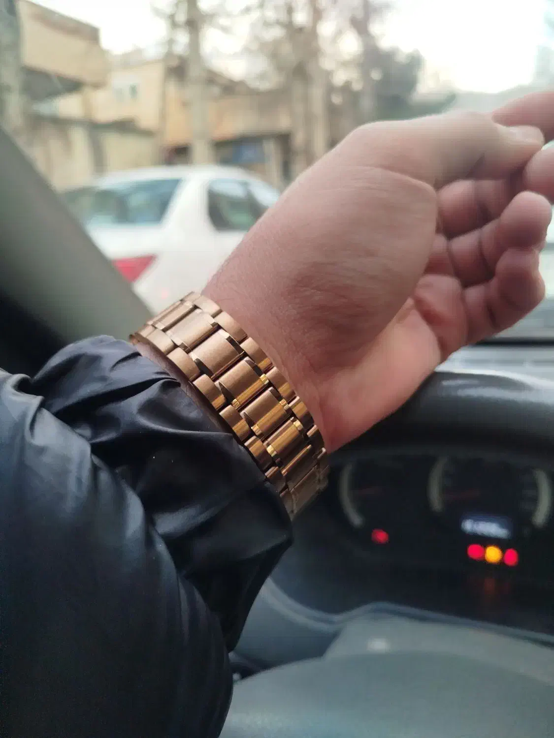 ساعت مچی|ساعت|ایلام, |دیوار