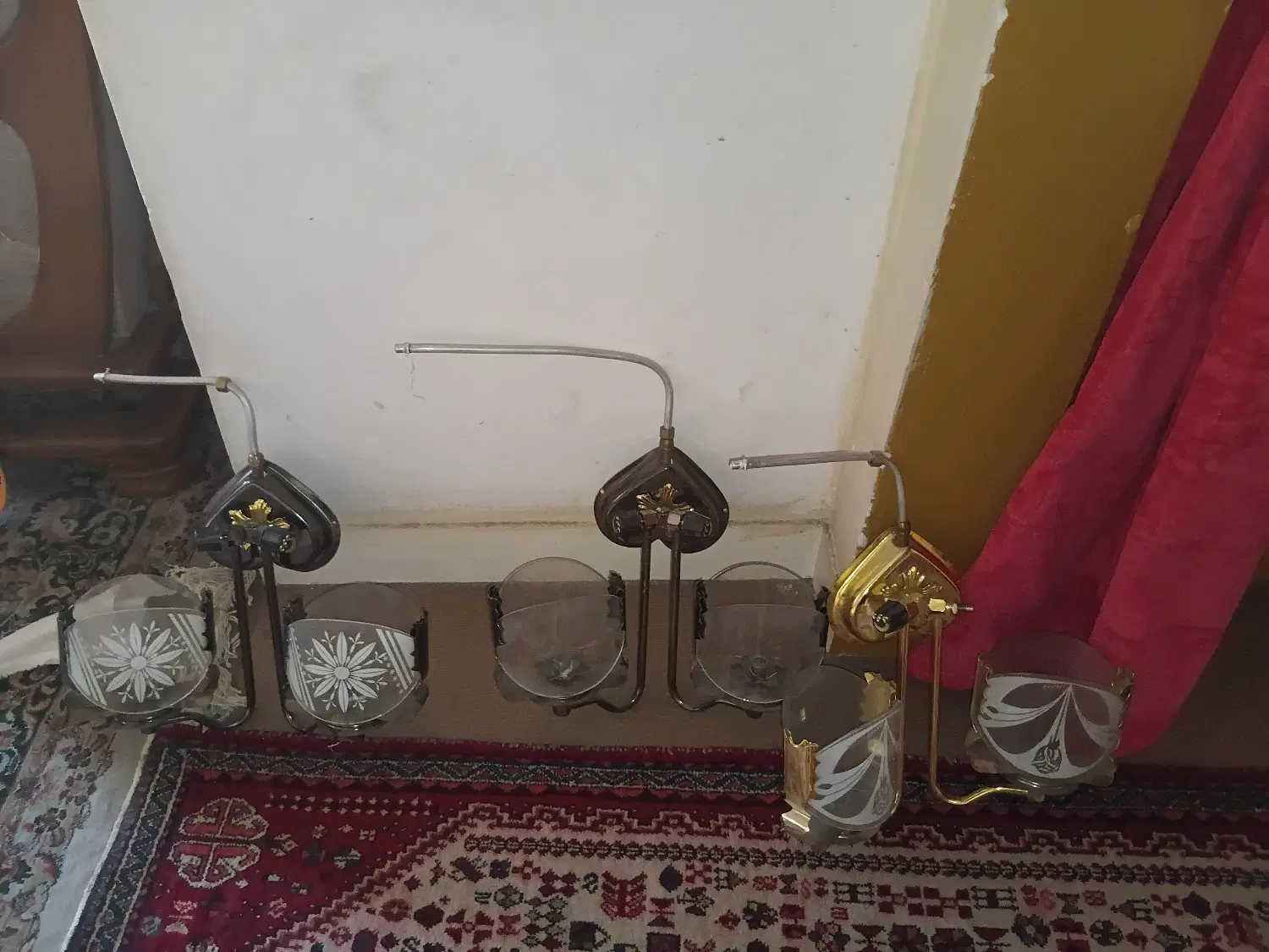 چراغ گازی قدیمی / چراغ توری|لوستر و چراغ آویز|شیراز, ملاصدرا|دیوار