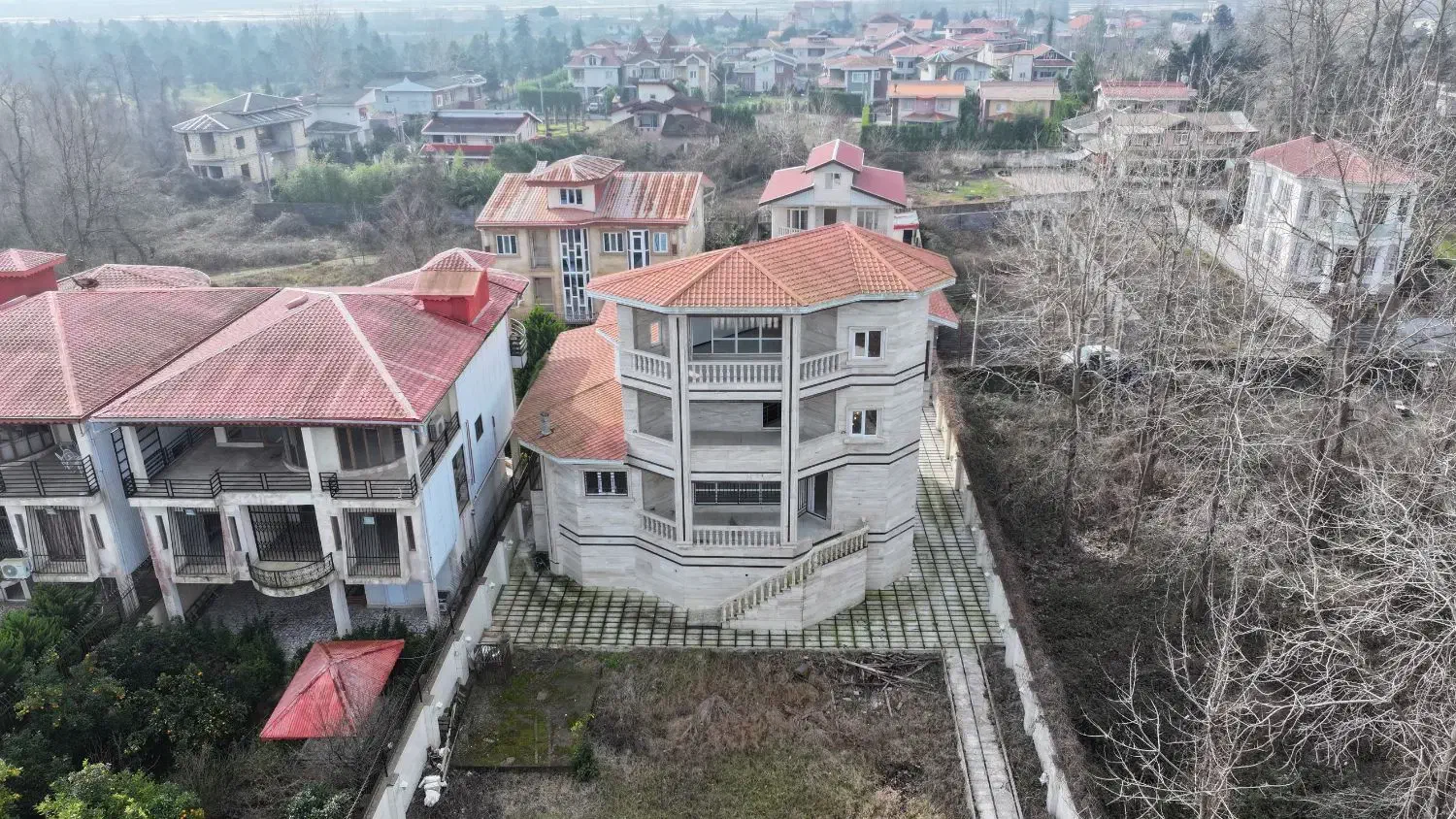 فروش ویلاباغ 1100متری لاکچری/ساحل بندرکیاشهر|فروش خانه و ویلا|کیاشهر, |دیوار