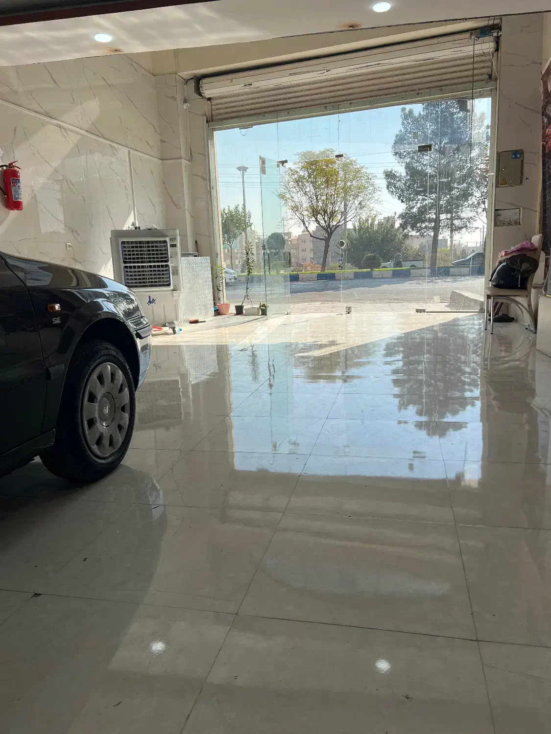 استخدام نیرو جوان ایرانی|استخدام سرایداری و نظافت|رباط‌کریم, رباط‌کریم|دیوار