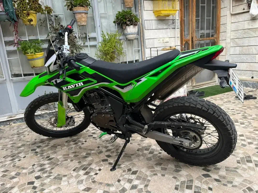 موتور کویر ۲۰۰|موتورسیکلت|خرم‌آباد, |دیوار