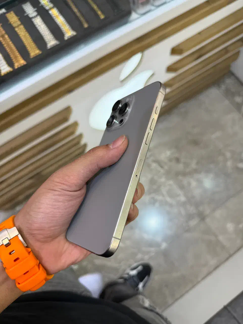 آیفون ۱۶پرومکس ۲۵۶ گیگ ZAA نچرال تیتانیوم|موبایل|تهران, جنت‌آباد جنوبی|دیوار