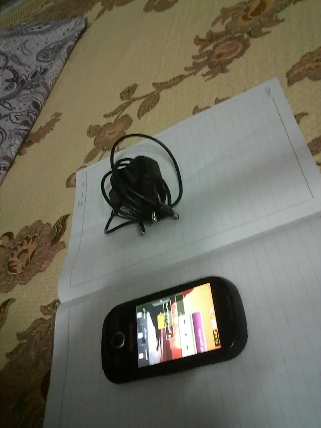 فروش کوشی   ساده  و سالم  با شارژر|موبایل|چهاردانگه (تهران), |دیوار