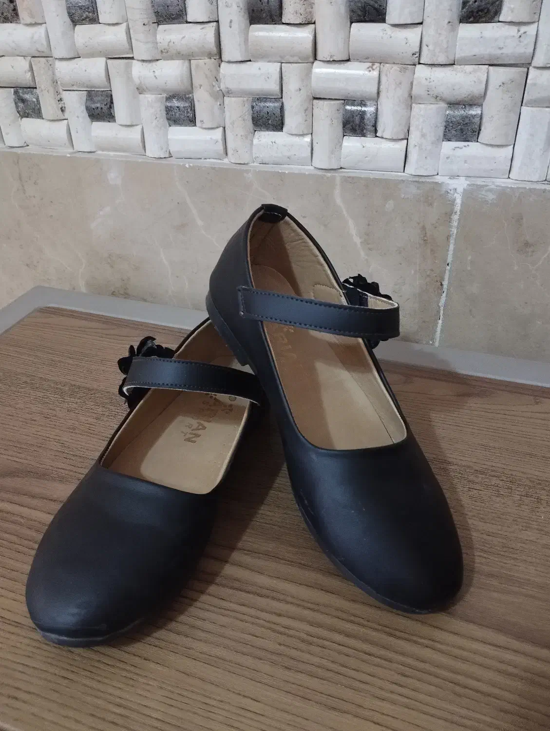 کفش|کیف، کفش، کمربند|ملایر, |دیوار