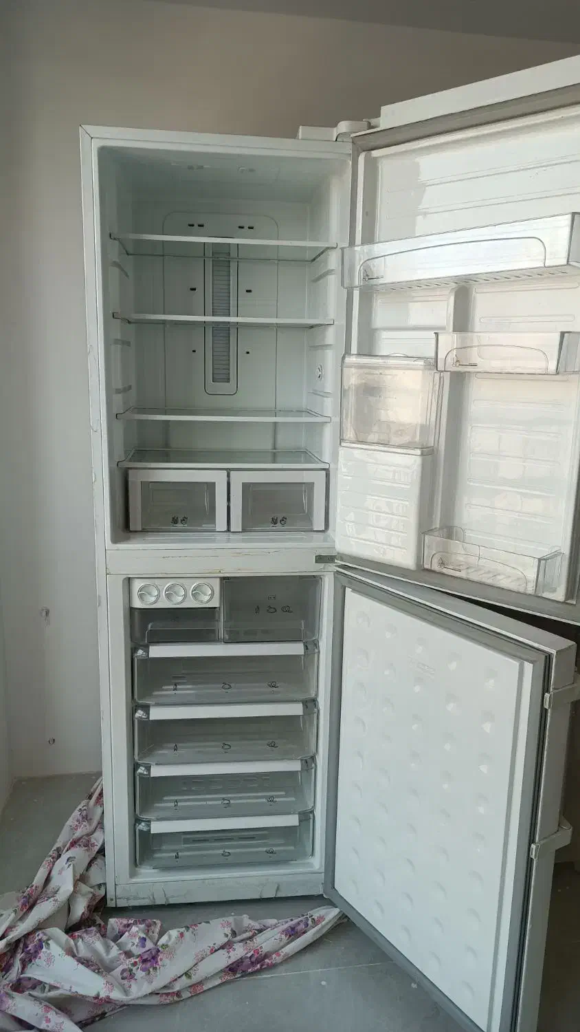 الکترو استیل یخچال فریزر 27 فوت|یخچال و فریزر|ری, دولتآباد|دیوار