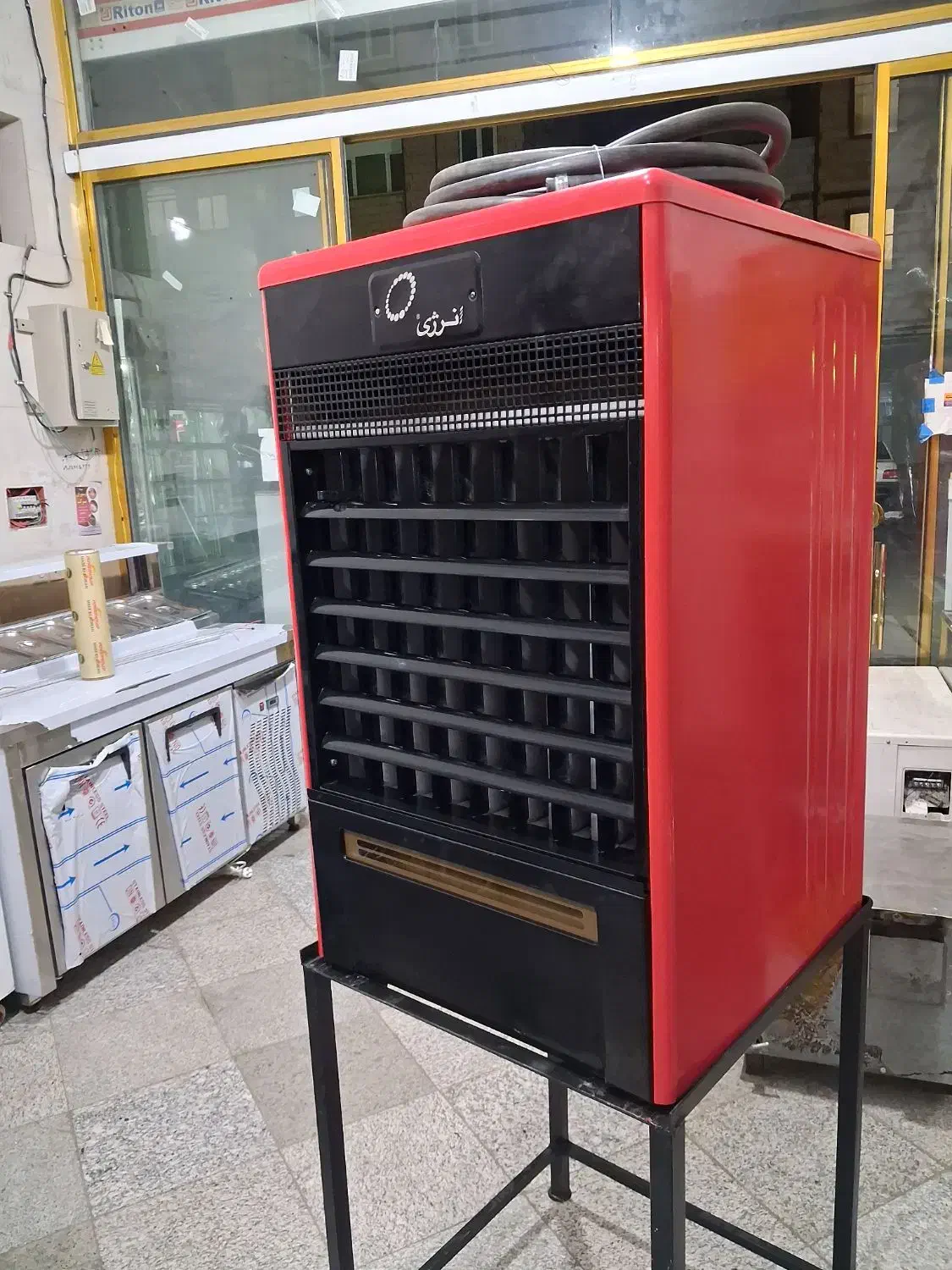 گرمایشی انرژی ۸۲۵فن آلمانی دستگاه ایتالیای درحد|بخاری، هیتر، شومینه|شاهدشهر, |دیوار