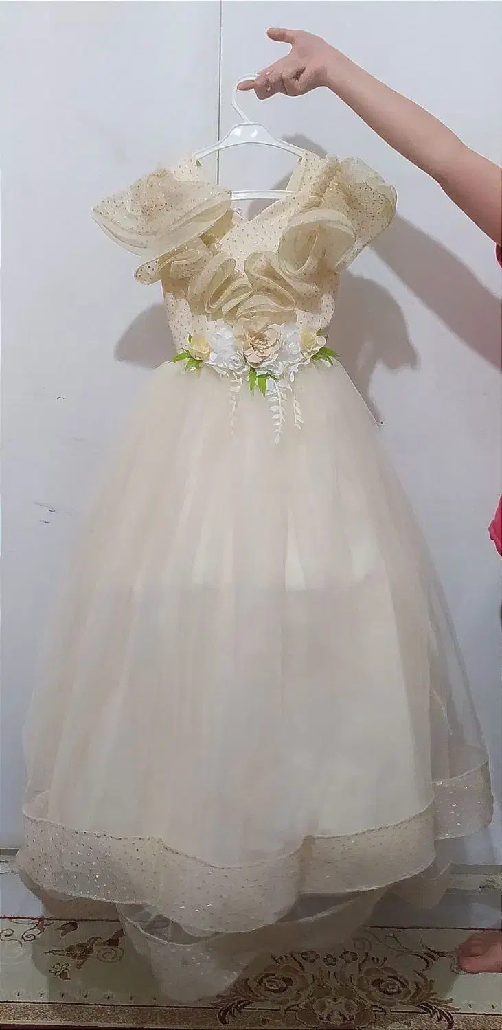 لباس مجلسی عروسی|کفش و لباس بچه|محمدشهر, سیدآباد|دیوار