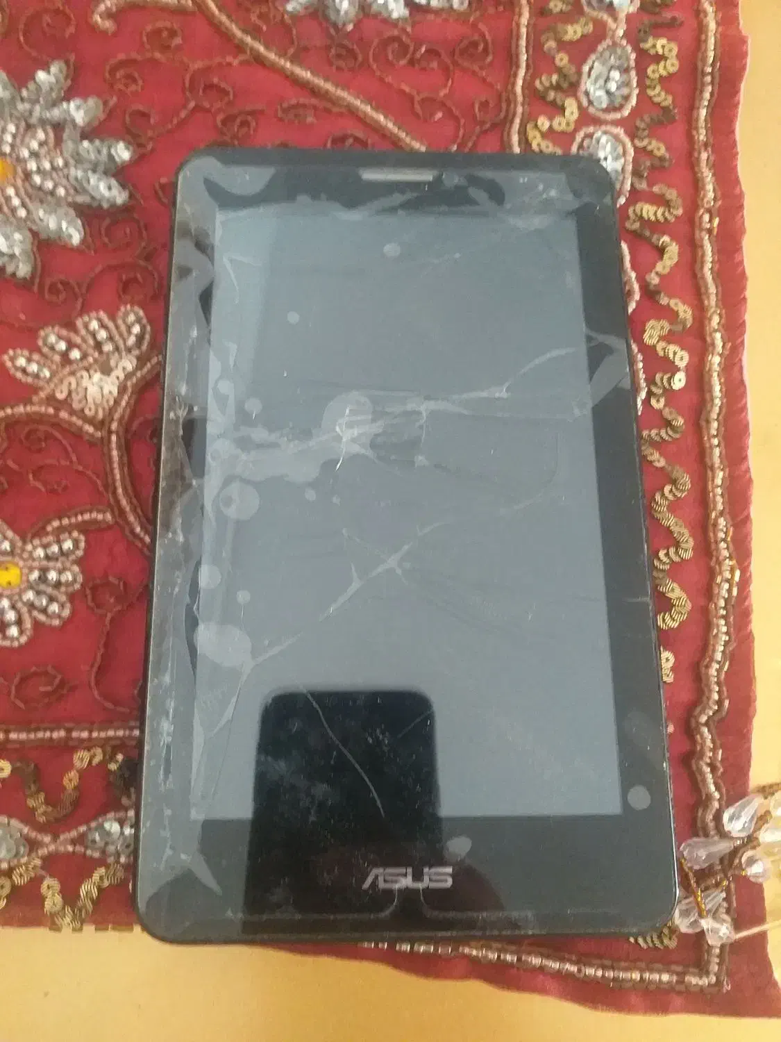 تبلت ایسوز|تبلت|قزوین, |دیوار