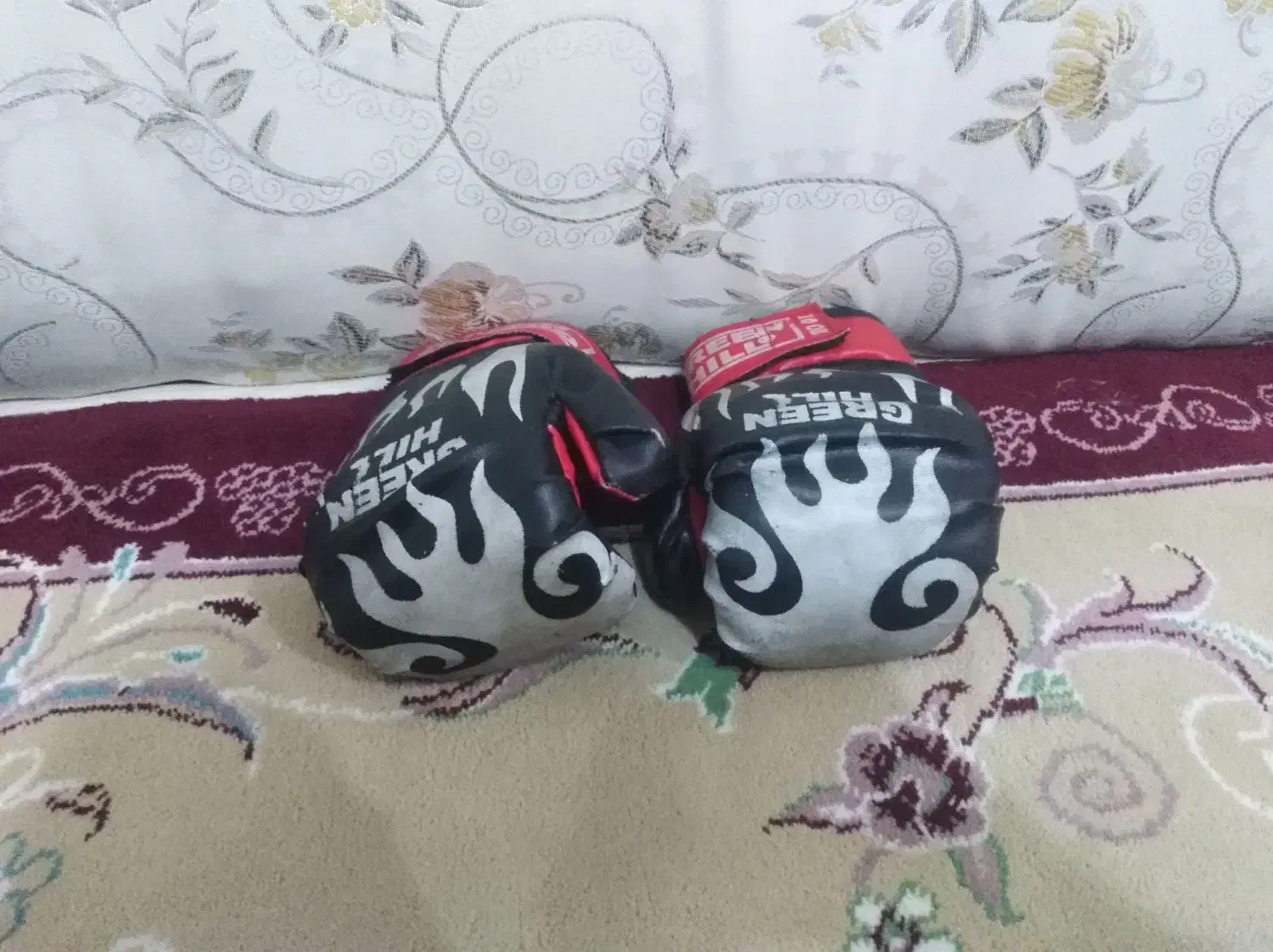 دست کش بوکس|تجهیزات ورزشی|دهگلان, |دیوار