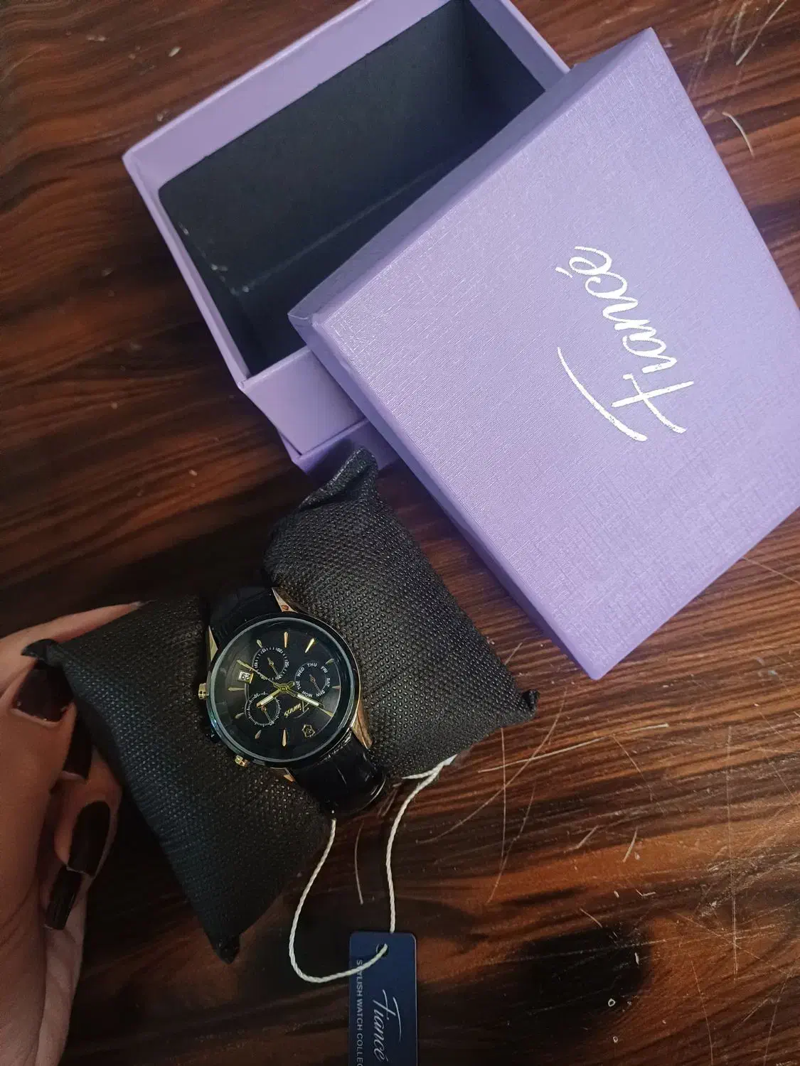 ساعت مچی|ساعت|همدان, |دیوار