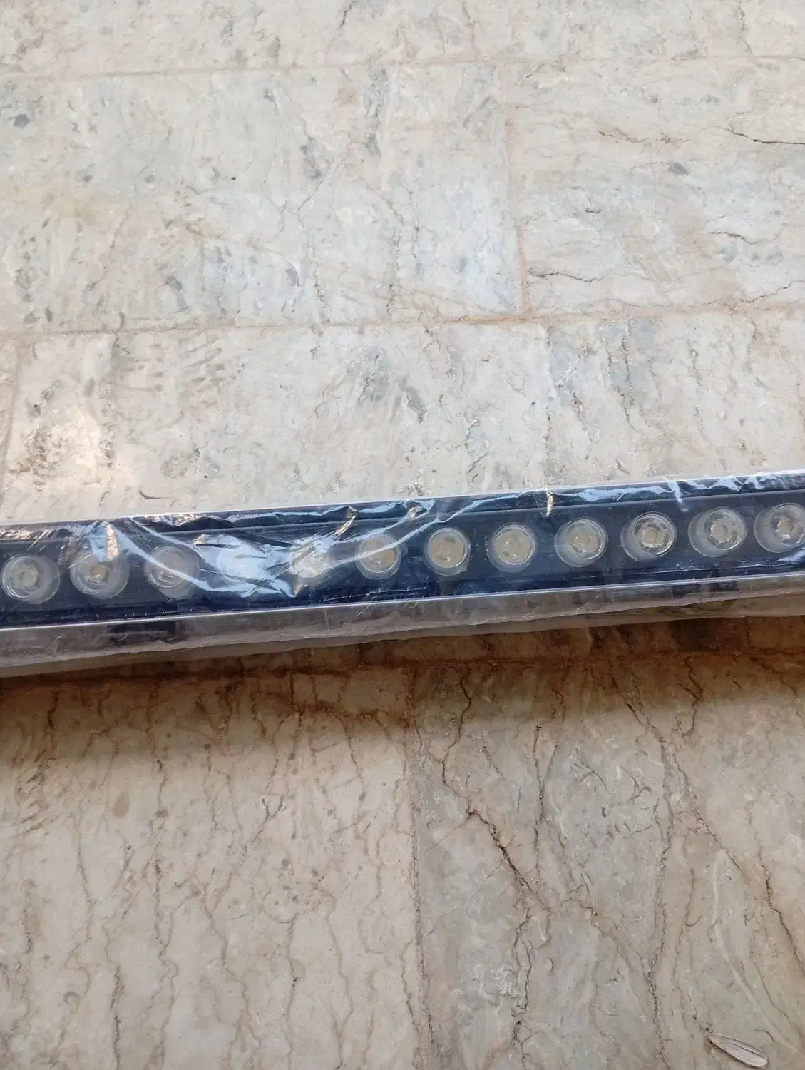 در آهنی چراغ عقب پرشیا راه مشعل پروژکتور خطی نما|مصالح و تجهیزات ساختمان|هشتگرد, مدرس|دیوار