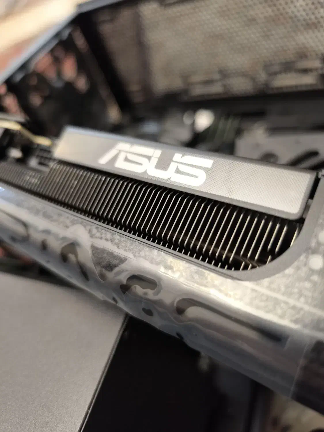گرافیک VGA RTX 5070 Asus prime|قطعات و لوازم جانبی رایانه|رباط‌کریم, رباط‌کریم|دیوار