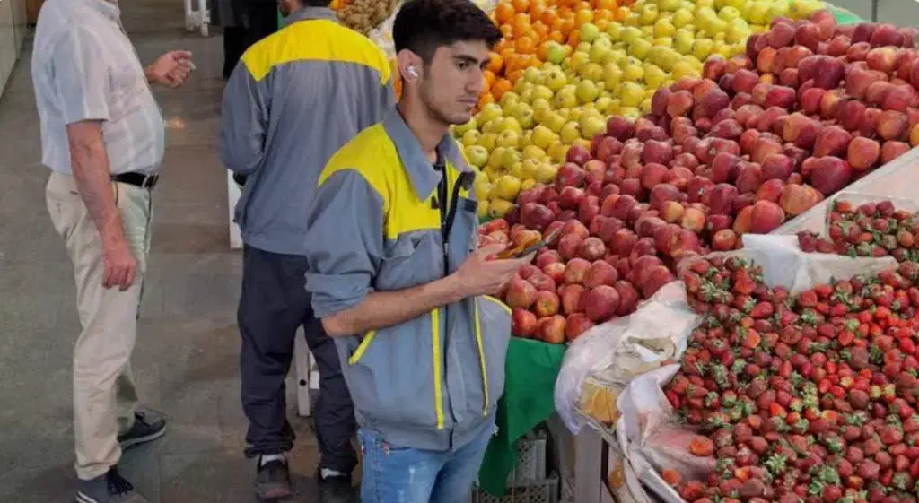 به چند کارگر نیازمندیم|استخدام بازاریابی و فروش|تایباد, |دیوار