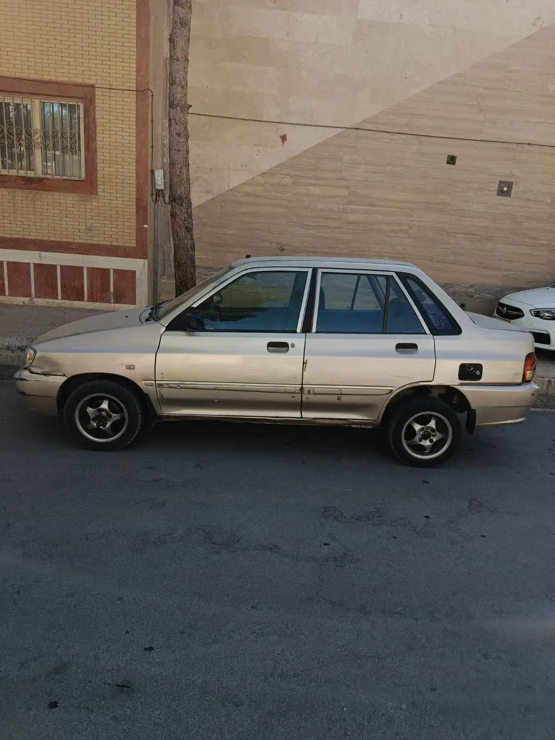 فروش ماشین|خودرو سواری و وانت|نجفآباد, یزدانشهر|دیوار