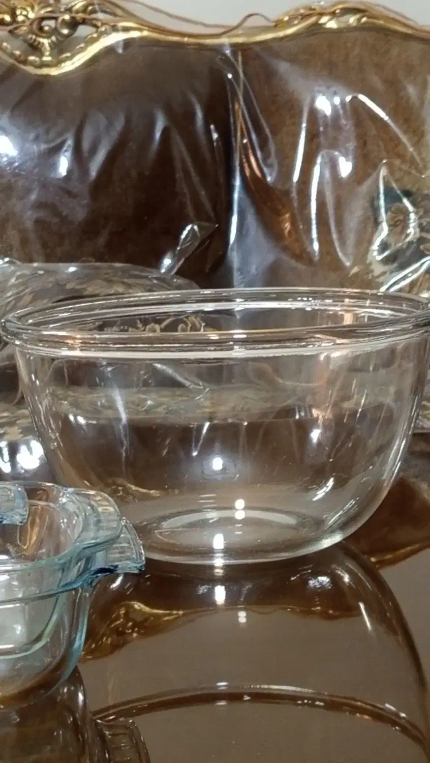 ظرفهای قدیمی و اصل فرانسه پیرکس و بلور فرانسه|ظروف سرو و پذیرایی|فردیس, ثابتی|دیوار