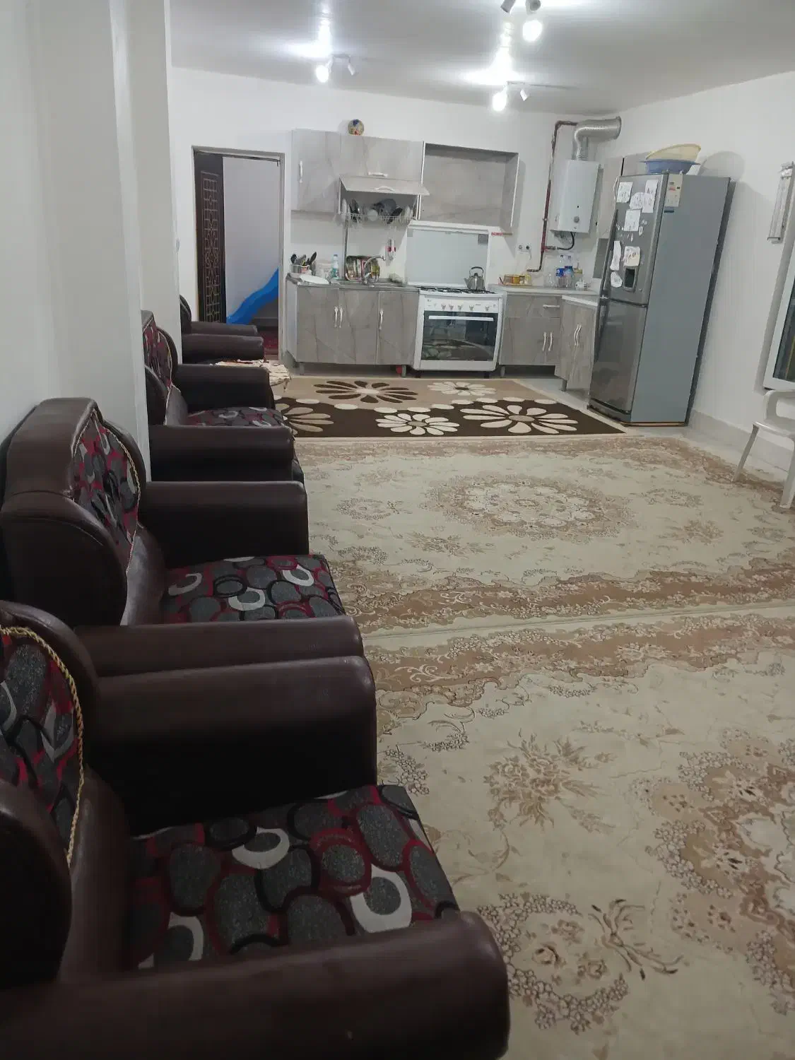 اجاره کوتاه مدت خانه...سوئیت با نازلترین قیمت|اجارهٔ کوتاه‌مدت ویلا و باغ|رشت, لاکان|دیوار