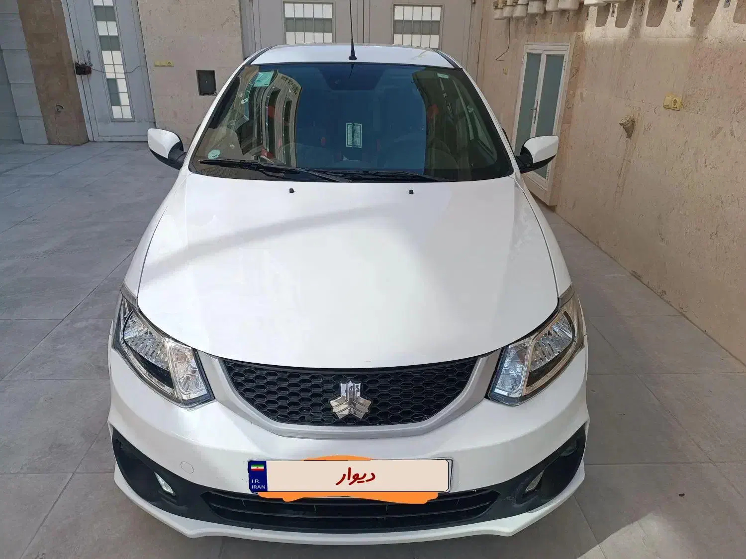 ساینا ۱۴۰۲|خودرو سواری و وانت|جهرم, |دیوار