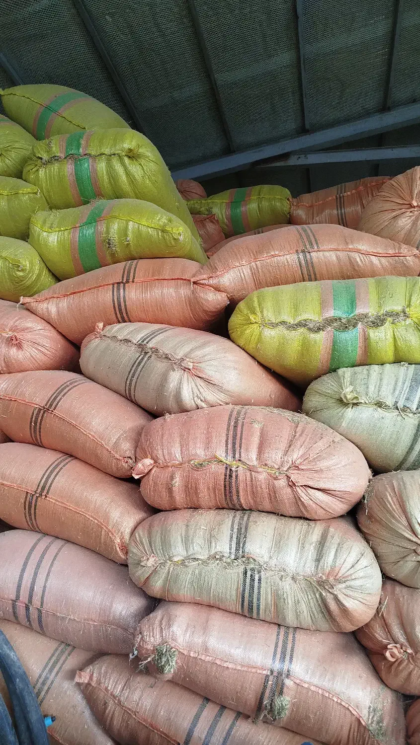 کاه گندم وعدس|حیوانات مزرعه|اهر, |دیوار