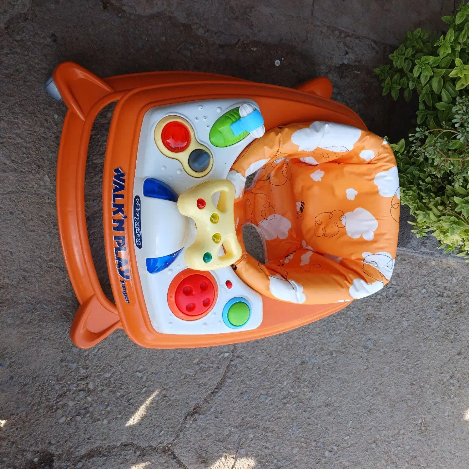 روروک خارجی کارکرده سالم تمیز .|کالسکه و لوازم جانبی|تهران, ایوانک|دیوار