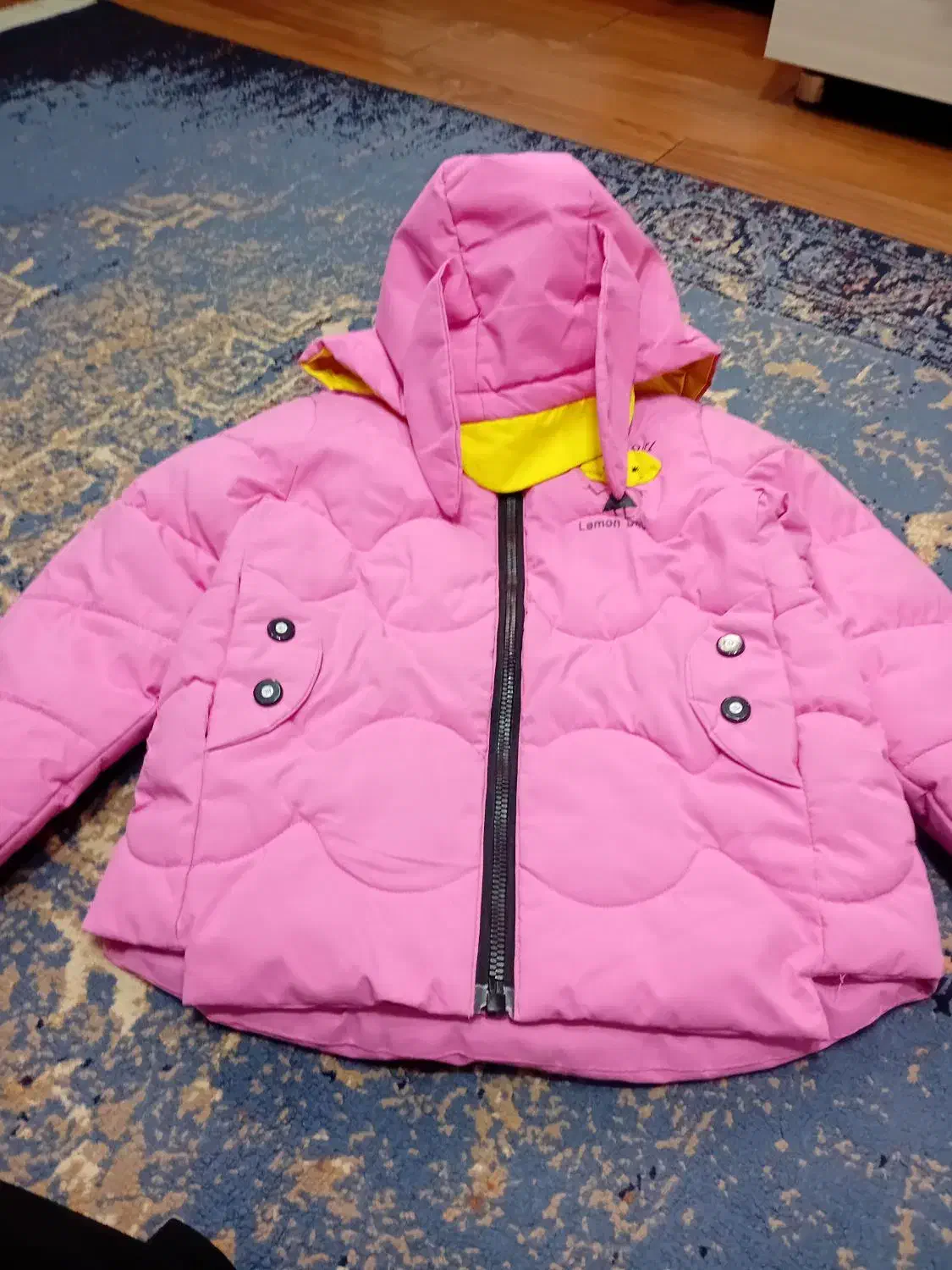 کاپشن صورتی درحد نو آدرس قزوین|لباس|دشتابی, |دیوار