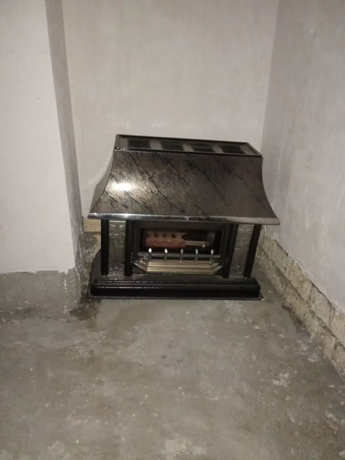 بخاری شومینه 30هزار|بخاری، هیتر، شومینه|دهگلان, |دیوار