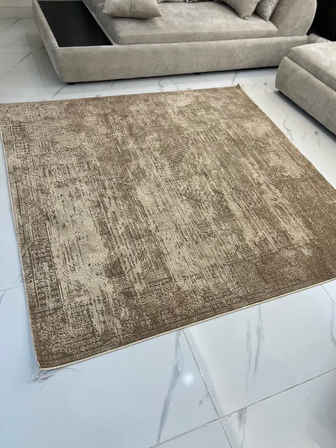 فرش مربع 2*2|فرش|تنکابن, |دیوار