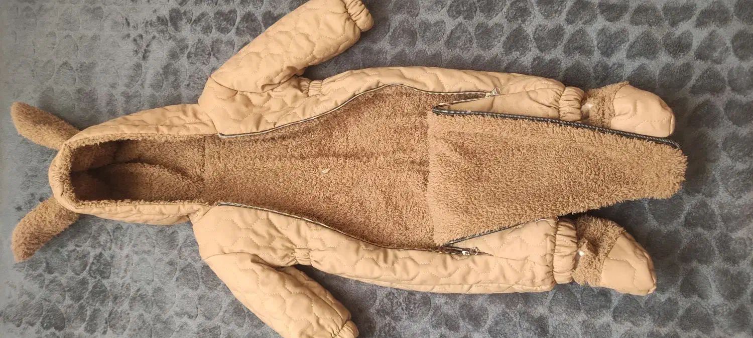 نوزادی|کفش و لباس بچه|اصفهان, خوراسگان|دیوار