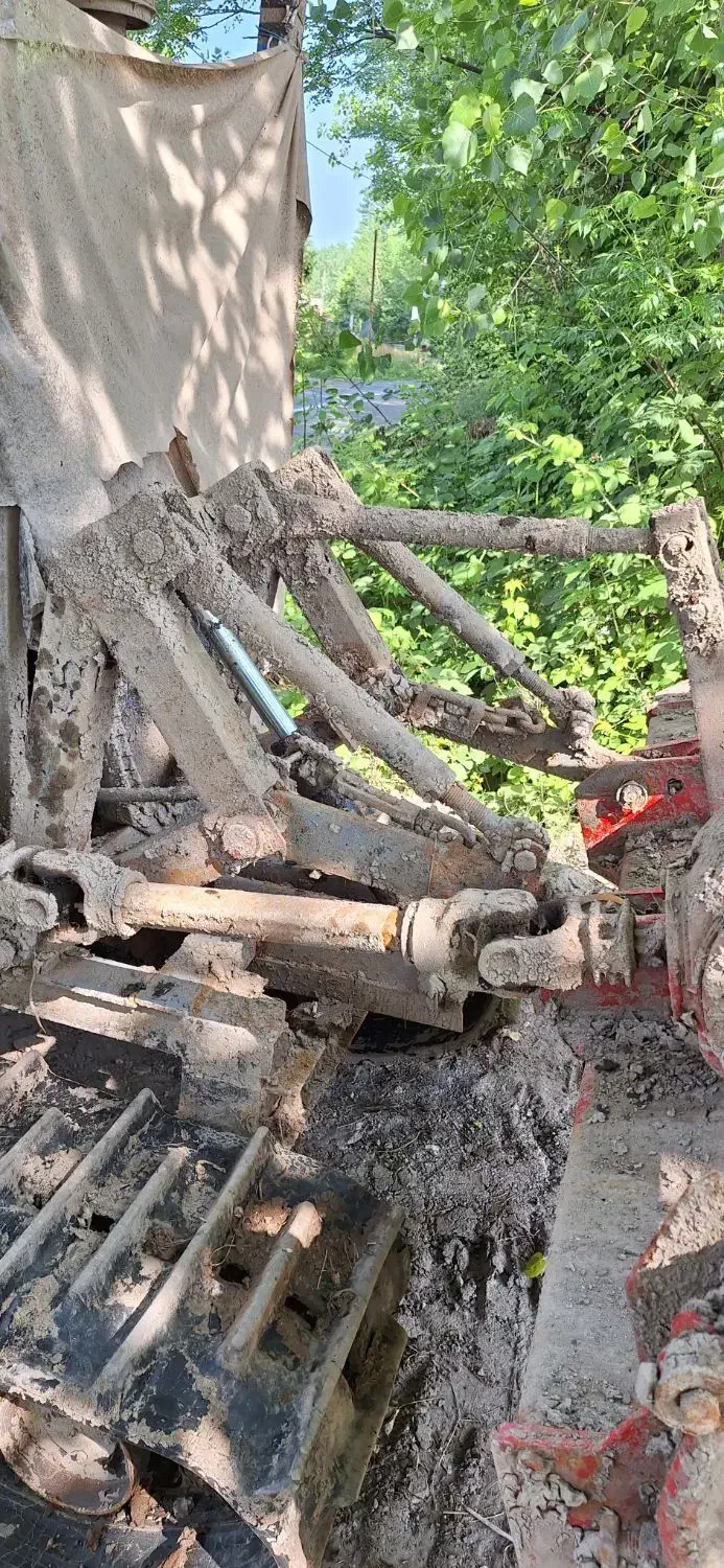 تراکتور زنجیری|خودرو سنگین|خشکبیجار, |دیوار