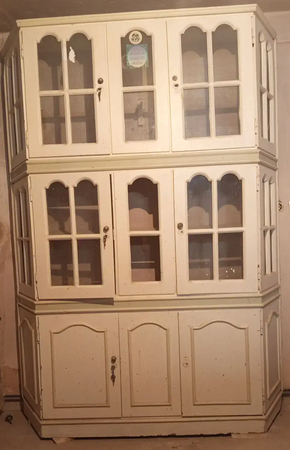 کتابخانه رایگان|کتابخانه، شلف، قفسههای دیواری|برخوار, |دیوار