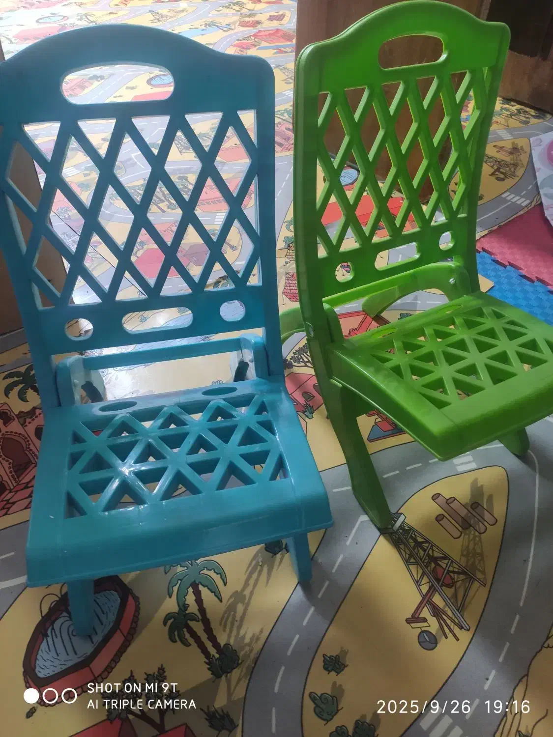 صندلی کودک تاشو|اسباب و اثاث بچه|تهران, شهرک شهید باقری|دیوار