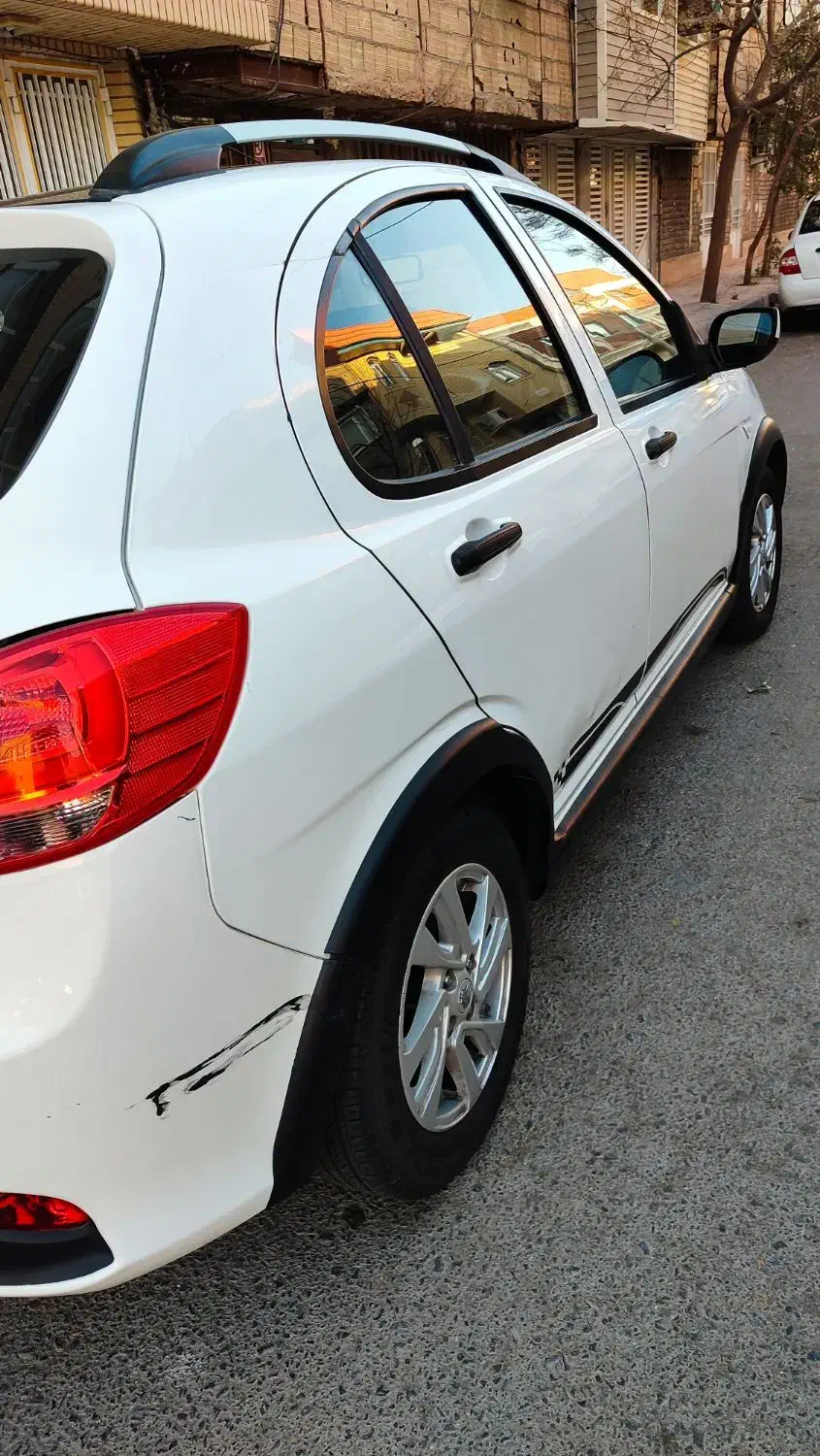 کوییک آر ۱۴۰۱|خودرو سواری و وانت|قم, چهل درخت‎|دیوار