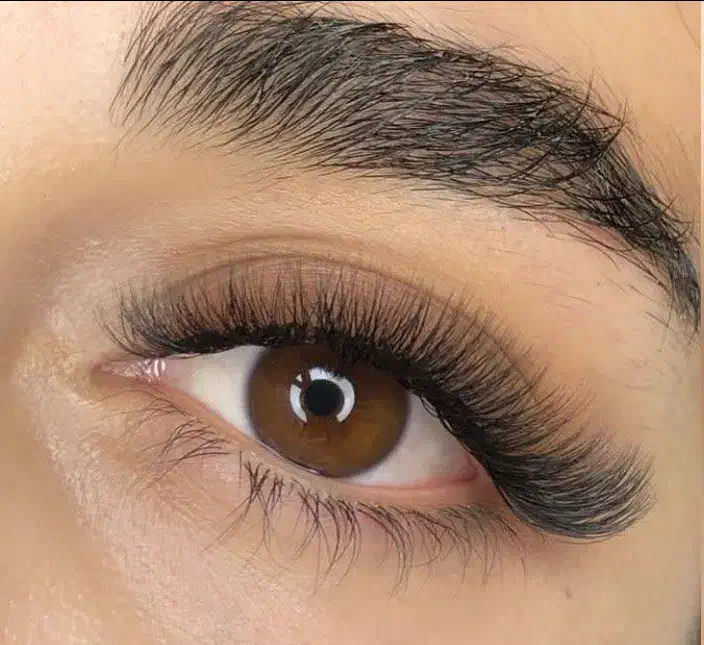 اکستنشن مژه با قیمت مناسب و ماندگاری بالا|خدمات آرایشگری و زیبایی|زنجان, |دیوار