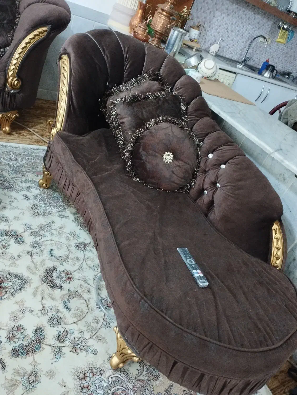 مبل|مبلمان خانگی و میز عسلی|شیروان (خراسان), |دیوار