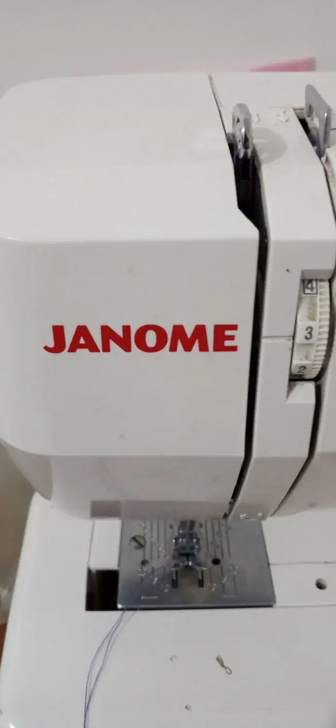 چرخ خیاطی ژانومه|چرخ خیاطی و ریسندگی|ایذه, |دیوار