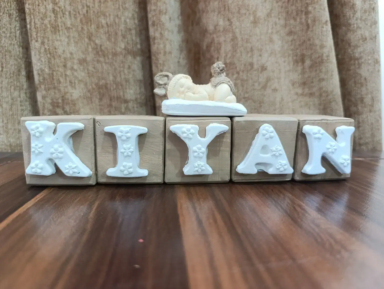 ساخت انواع استندترندوشیک|لوازم التحریر|خرمآباد, |دیوار