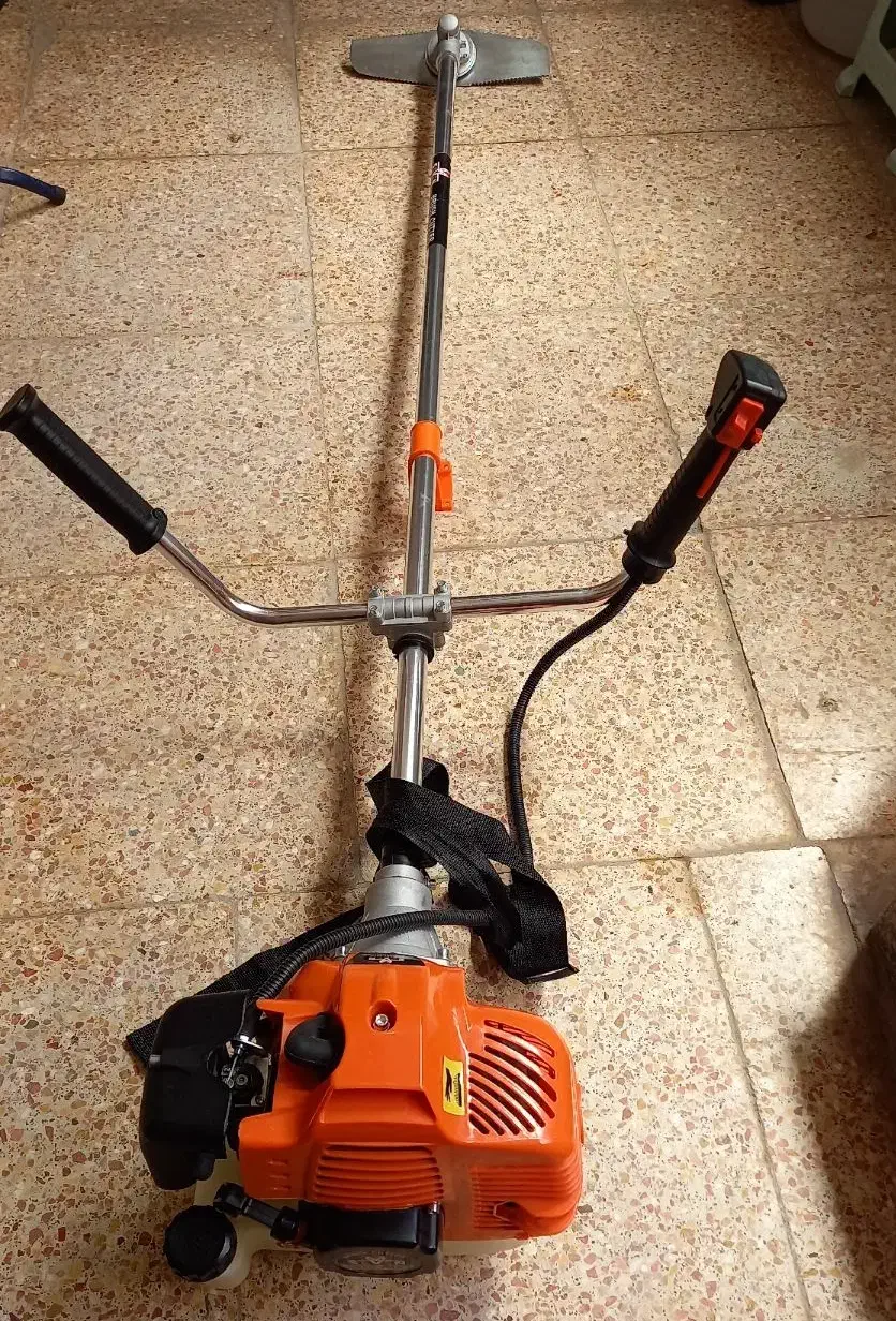 علف زن|ماشینآلات صنعتی|یزد, |دیوار