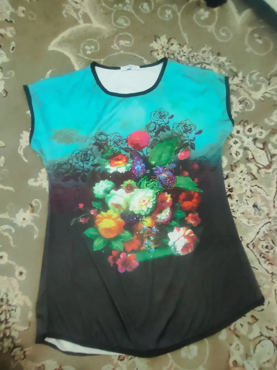 تاپ و تیشرت نو و در حد|لباس|گنبد کاووس, |دیوار