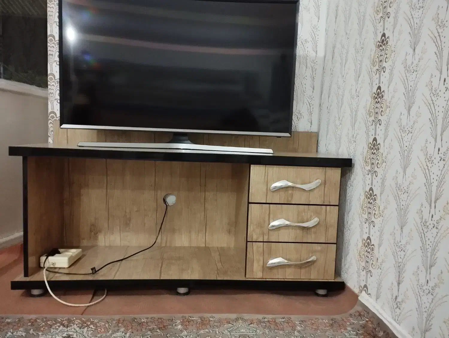 میز تلویزیون|میز تلویزیون|بیجار, |دیوار